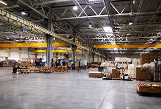 Экспозиция на фабрике и складе